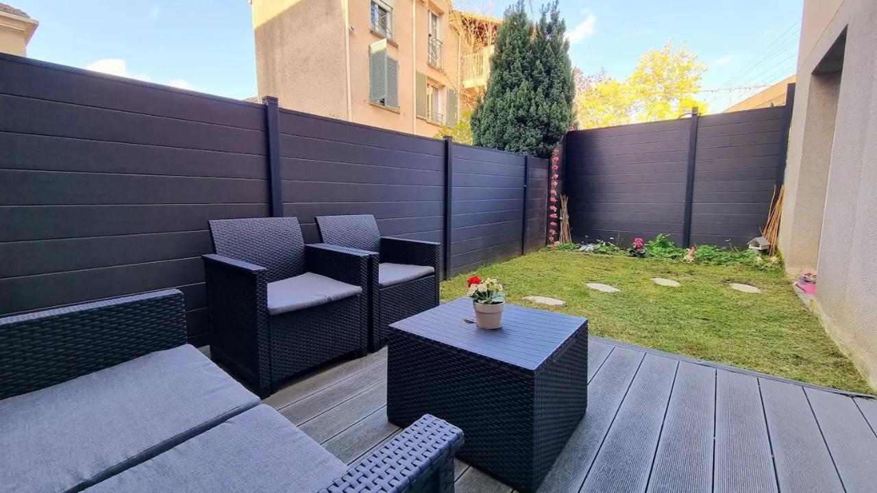 Superbe Appartement Avec Jardin Proche Versailles Saint-Cyr-lʼÉcole Buitenkant foto