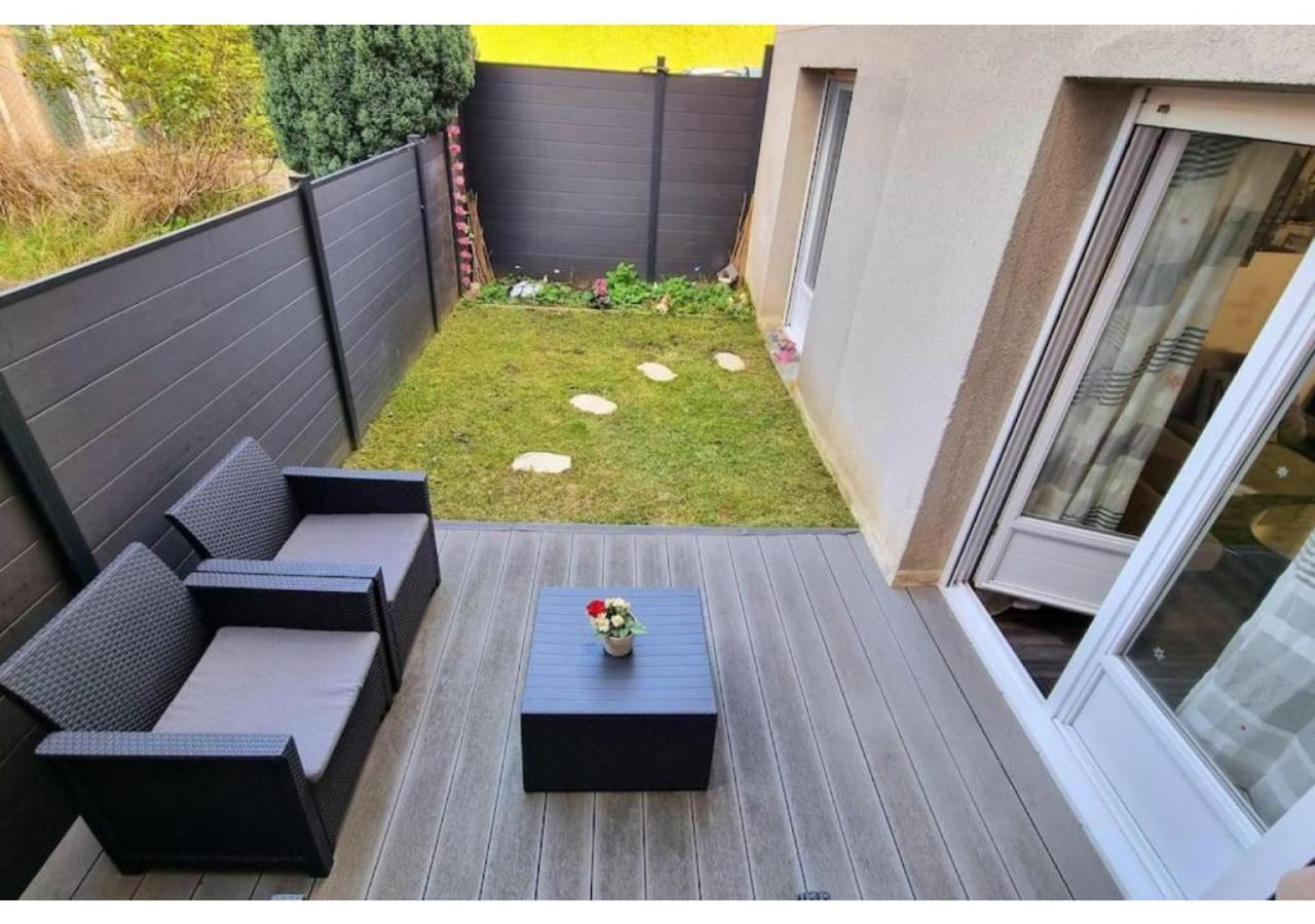 Superbe Appartement Avec Jardin Proche Versailles Saint-Cyr-lʼÉcole Buitenkant foto