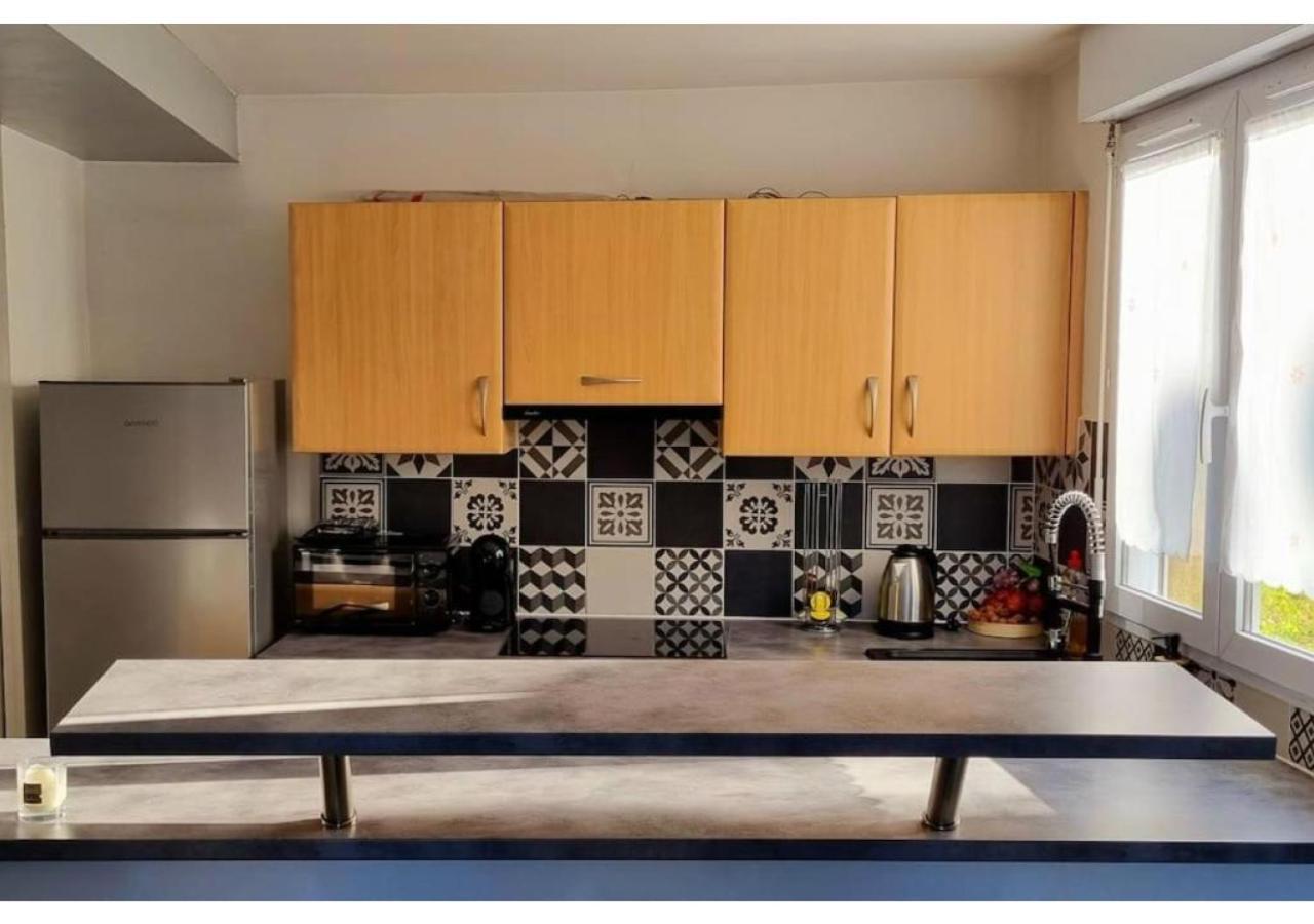 Superbe Appartement Avec Jardin Proche Versailles Saint-Cyr-lʼÉcole Buitenkant foto